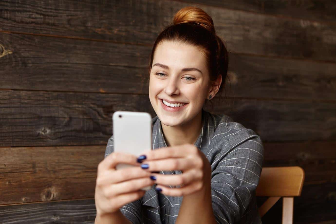 woman phone texting